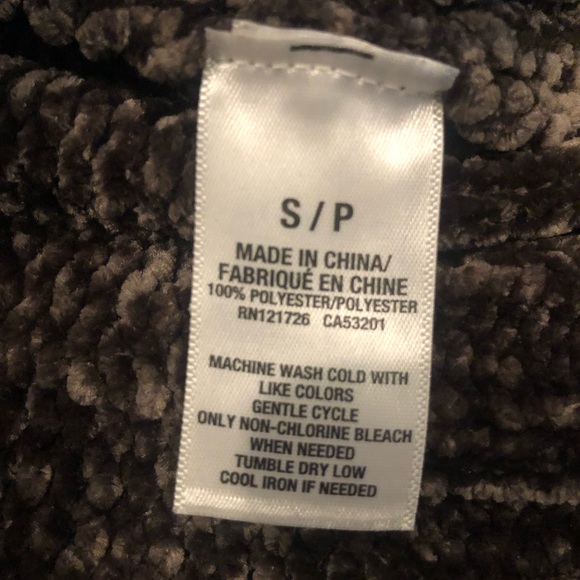 Aeropostale Chenille Sweater in Olive Green. Sz Sm - Picture 4 of 4